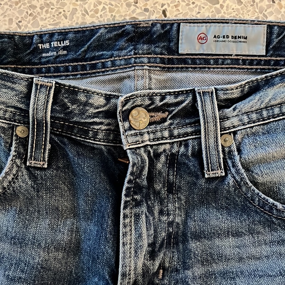 AG Adriana Goldschmied Slim Fit 20 Year Aged 31 x 32.5 Denim Jeans